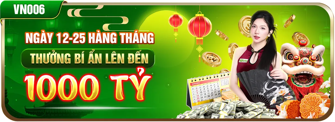 Hình ảnh hai chú gà đang thi đấu trên sàn đá gà